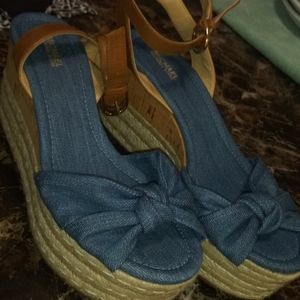 Michael kors platform